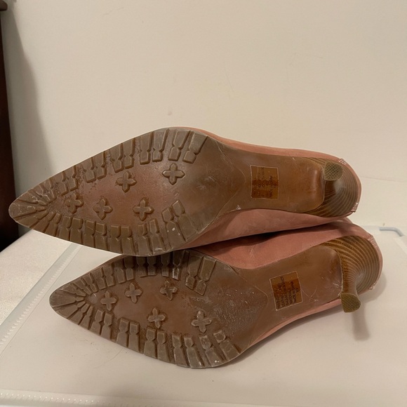 2/$50 COLIN STUART Mauve Pointy Toe Lace-Up Suede Booties, Size 10 - Picture 6 of 10
